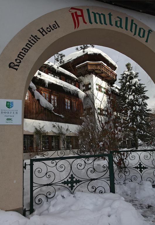 Romantikhotel Almtalhof Gruenau im Almtal Luaran gambar